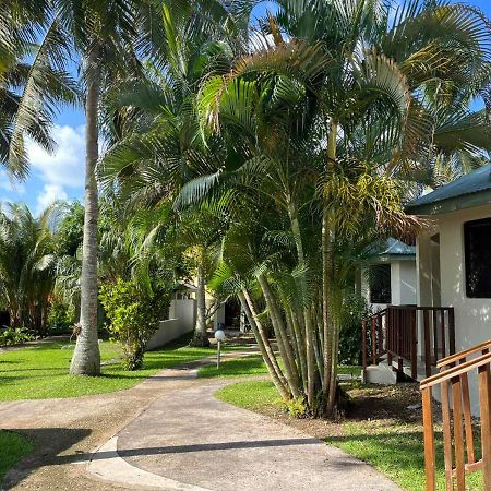 Tradewinds Villas Port Vila Esterno foto