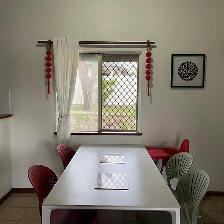 Tradewinds Villas Port Vila Esterno foto